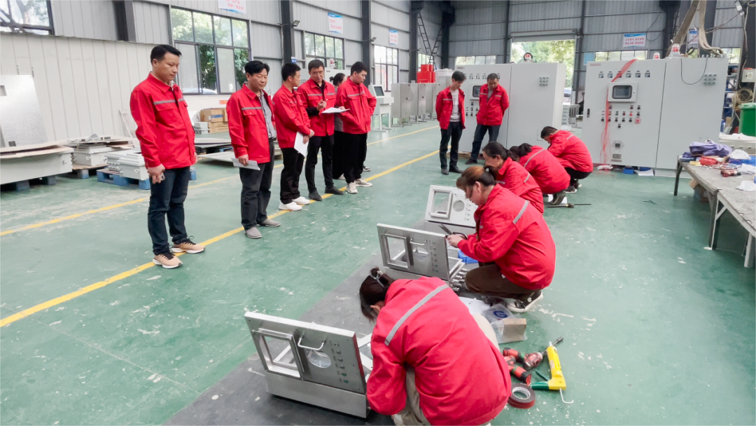 電氣組裝1.png 電氣組裝1.png